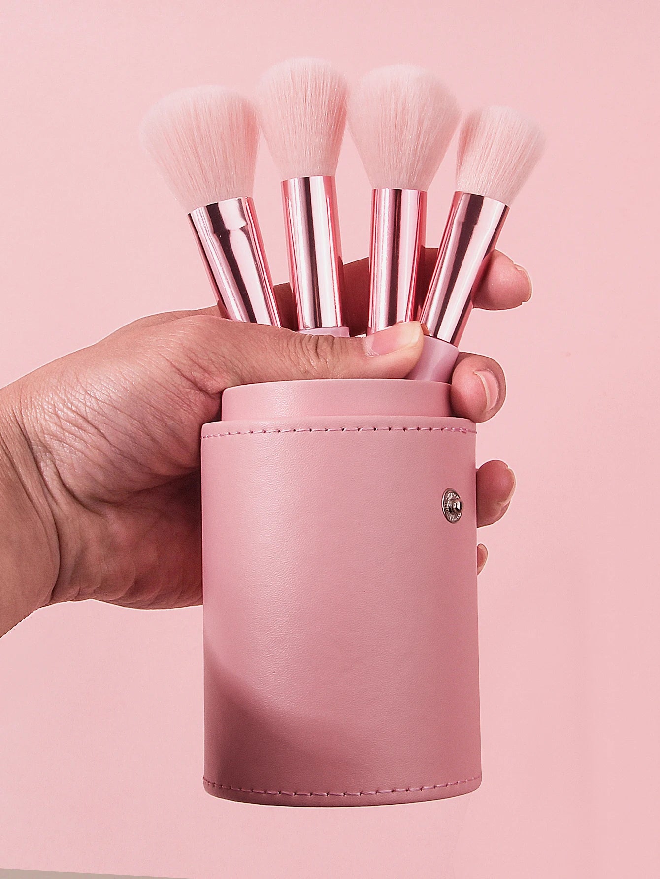 NUSH Essential Brush Set | 15-Piece Face & Eye Kit